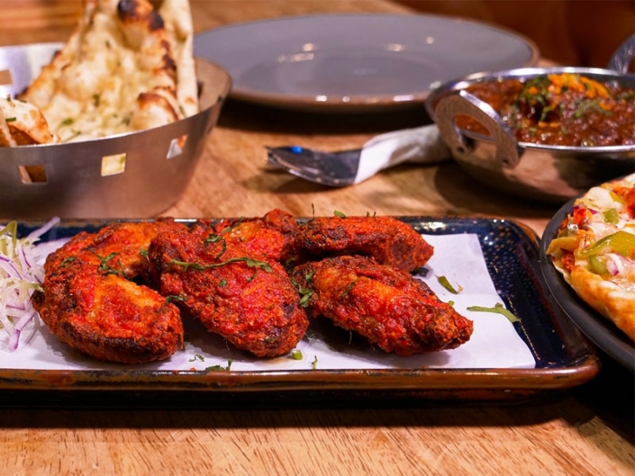 Garden Bar Bar & Clay Oven